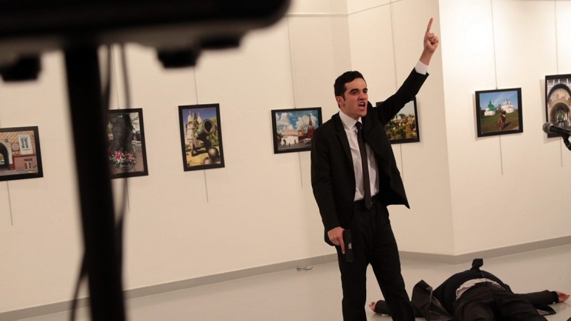Τουρκία: Κανένα νεκροταφείο δεν δέχεται τη σορό του δολοφόνου του Ρώσου πρέσβη